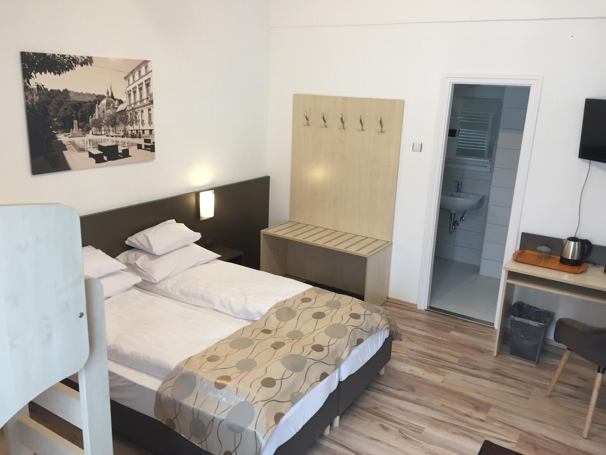 Pizza Tabor Apartman Miskolc Exterior photo